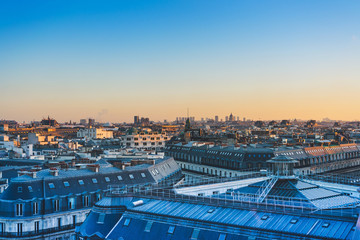 女人梦见桃子什么意思