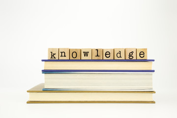 字谜.接音的古诗 歇后语 对联 笑话.和汉字的历史