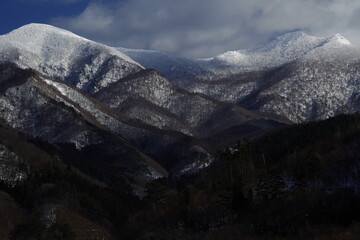 字谜.接音的古诗 歇后语 对联 笑话.和汉字的历史