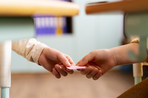 谁能帮我找到关于四年级下简便运算的300道题