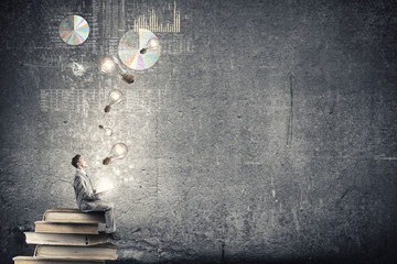 谁能帮我找到关于四年级下简便运算的300道题